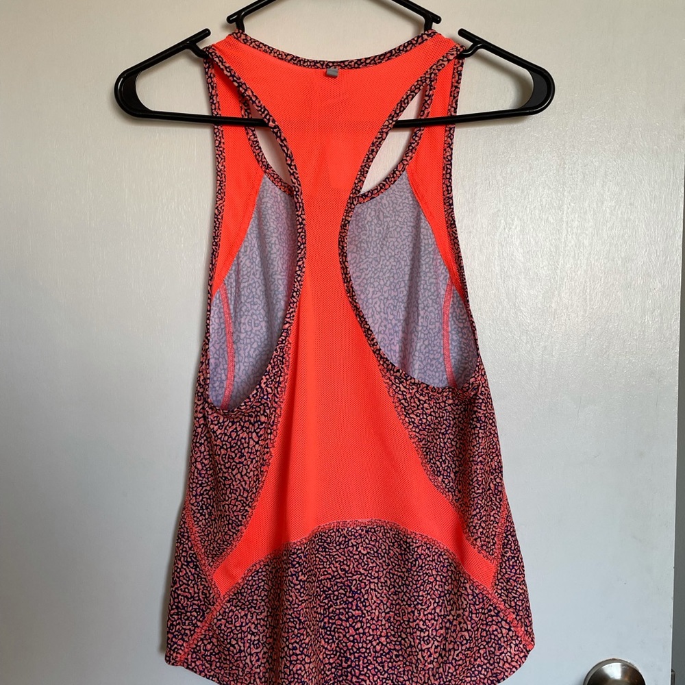 Nike Athletic Racerback Tank Top - Size S - Picture 7 of 16
